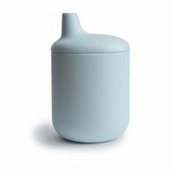 Mushie silikónový pohárik s náustkom, Powder Blue